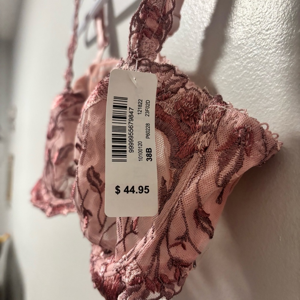 NWT La Vie En Rose Wire Bralette 38B - Picture 2 of 5